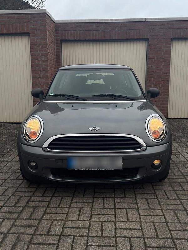Gebraucht Mini Cooper 95 PS (69 kW) 2010 Grau Kleinwagen