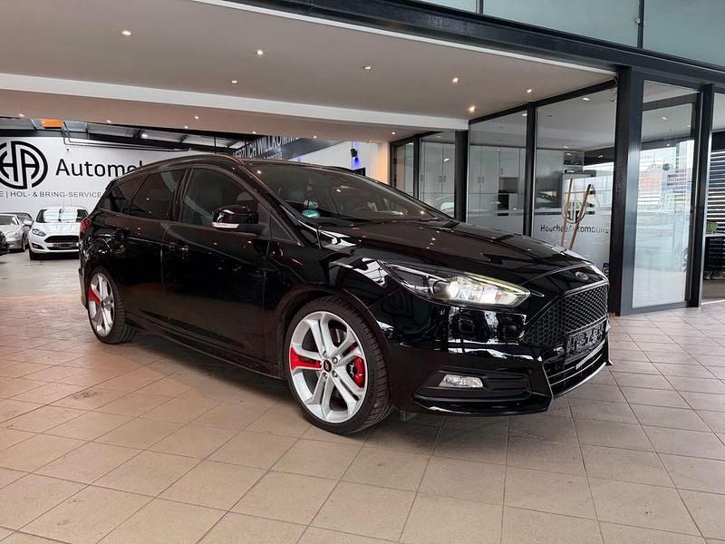 Gebraucht Ford Focus ST 250 PS (183 kW) 2017 Schwarz Kombi