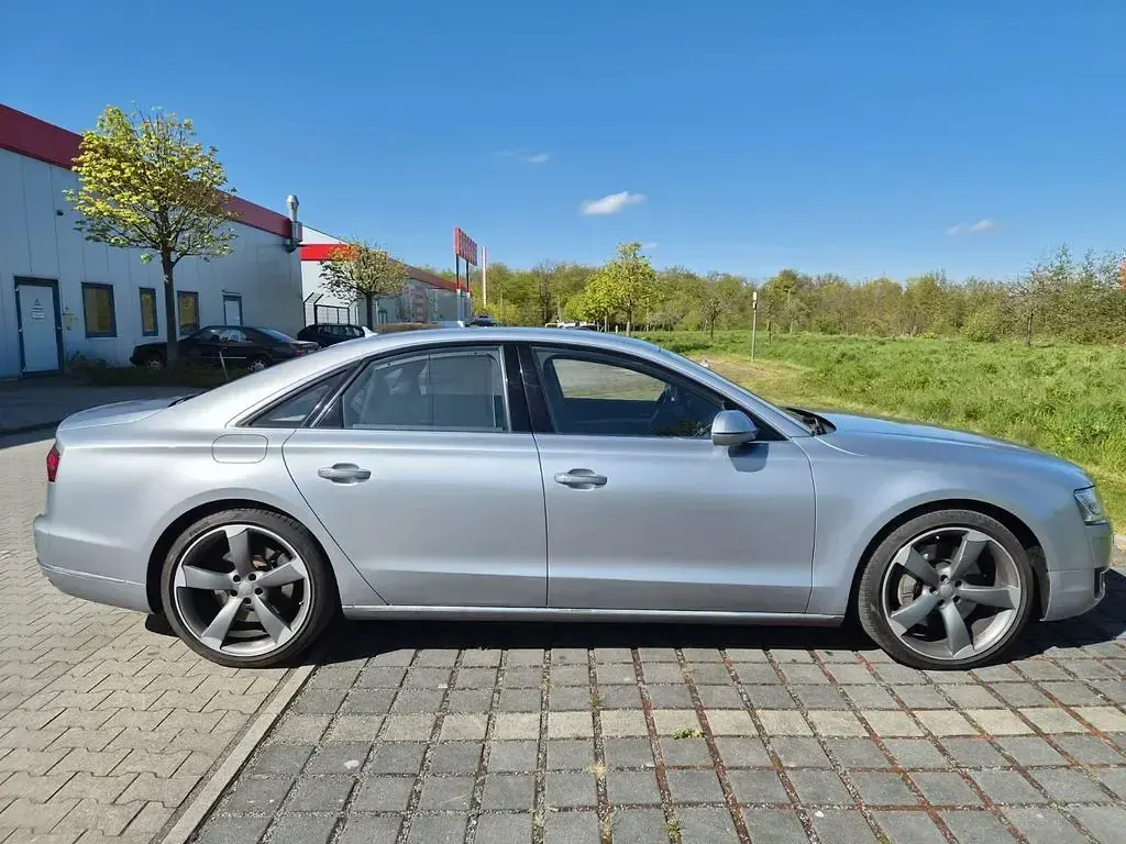 Gebraucht Audi A8 435 PS (319 kW) 2014 Silber Limousine