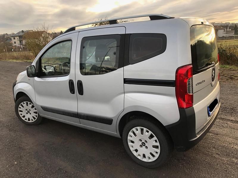 Grau Gebraucht 2010 Citroën Nemo Van / Kleinbus | 3.200 € (Fairer Preis) - Bild 1/4