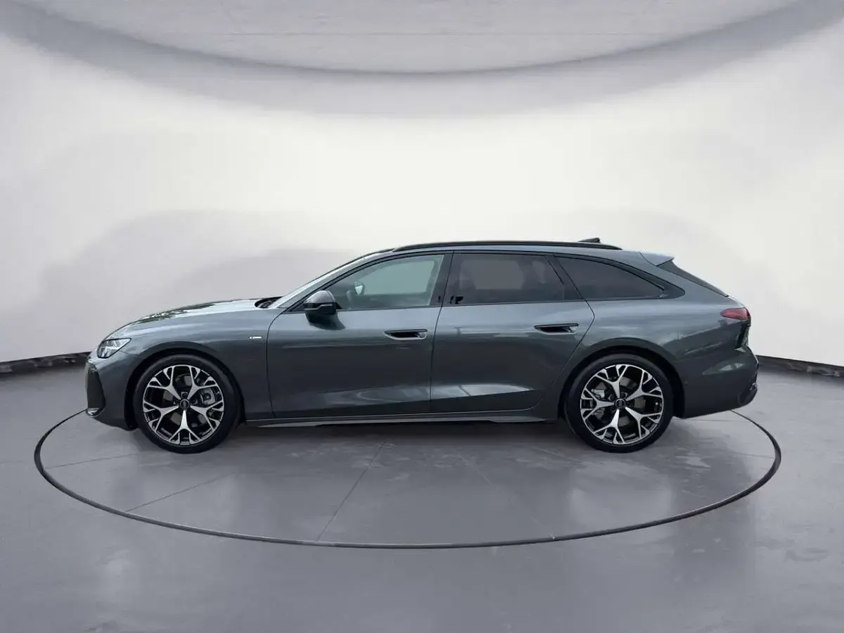 Neu Audi A6 367 PS (269 kW) 2026 Daytonagrau perleffekt Kombi
