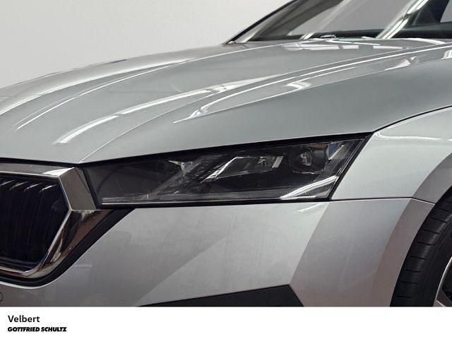 Gebraucht Skoda Octavia Ambition 150 PS (110 kW) 2022 Silber Kombi