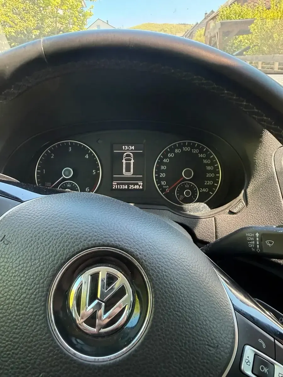 Gebraucht VW Sharan 184 PS (135 kW) 2017 Schwarz Van / Kleinbus