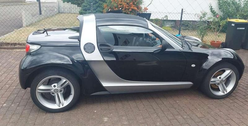 Gebraucht Smart Roadster 82 PS (60 kW) 2004 Schwarz Cabrio