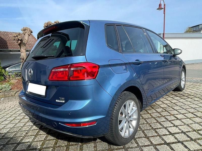 Gebraucht VW Golf Sportsvan LOUNGE 110 PS (80 kW) 2015 Blau Van / Kleinbus