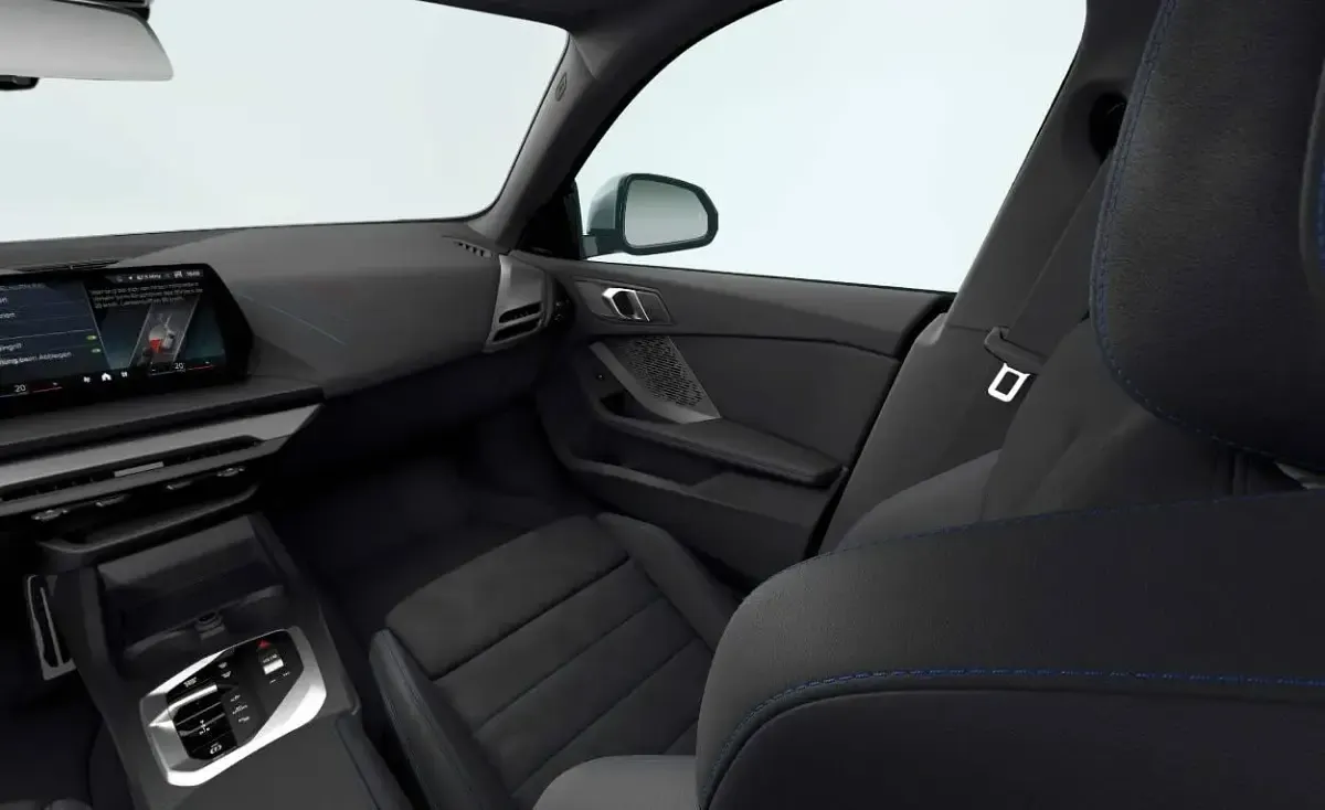 Gebraucht BMW 216 M Sport 122 PS (89 kW) 2025 Brooklyn grau Coupé