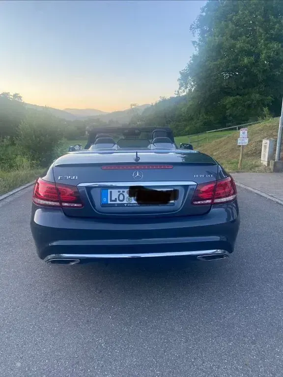 Gebraucht Mercedes E350 AMG line 258 PS (189 kW) 2017 Grau Cabrio