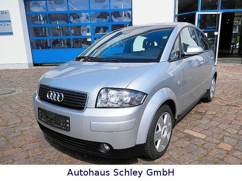 Silber Gebraucht 2003 Audi A2 Kleinwagen | 3.900 € (Guter Preis) - Bild 1/4