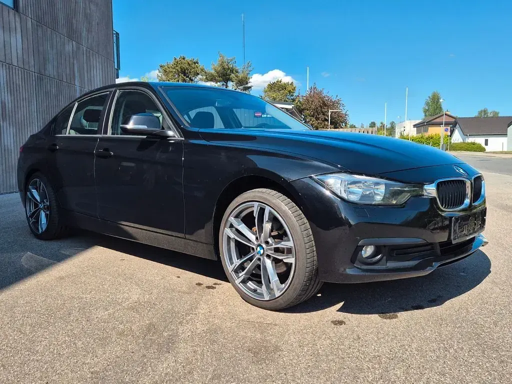 Gebraucht BMW 320 190 PS (139 kW) 2017 Schwarz Limousine