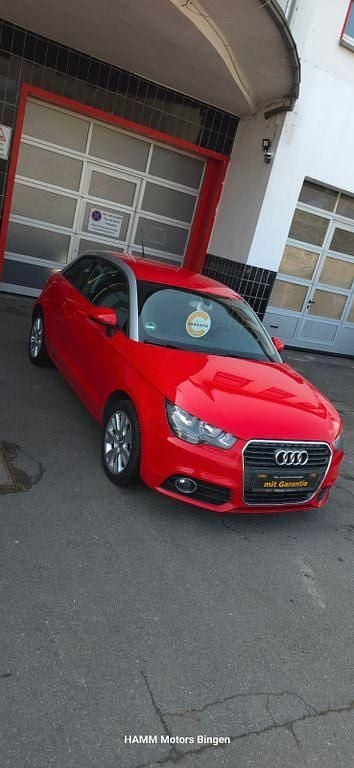 Gebraucht Audi A1 Ambition 122 PS (89 kW) 2012 Rot Kleinwagen