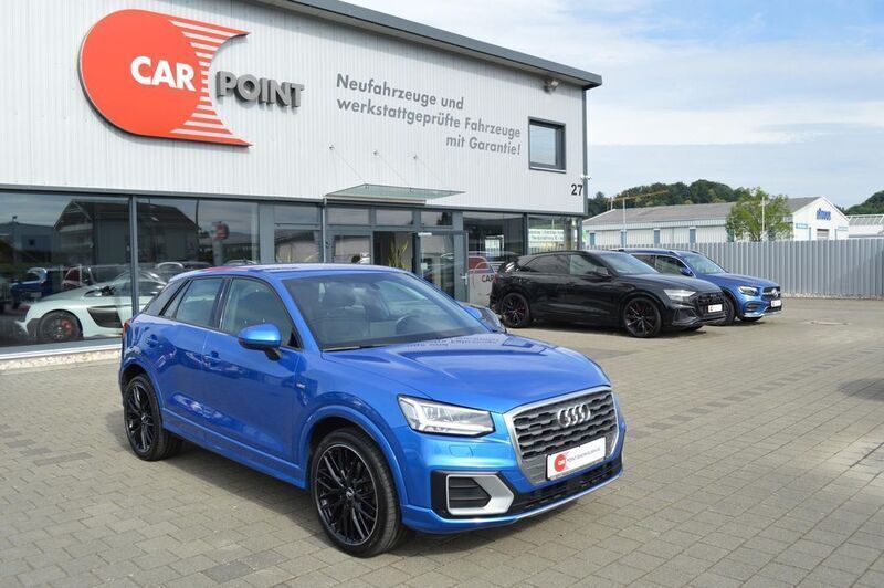 Arablau kristalleffekt Gebraucht 2019 Audi Q2 S-Line SUV | 26.990 € (Etwas zu teuer) - Bild 1/4