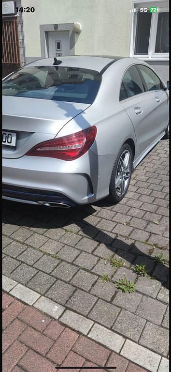 Silber Gebraucht 2018 Mercedes CLA220 Limousine | 19.700 € (Fairer Preis) - Bild 1/3