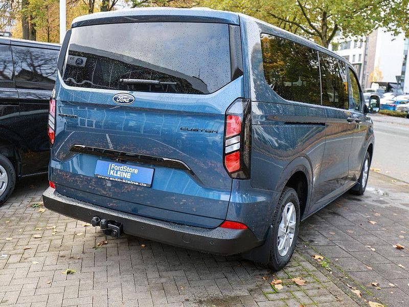 Neu Ford Transit Custom Trend 136 PS (100 kW) 2025 Blau Kombi
