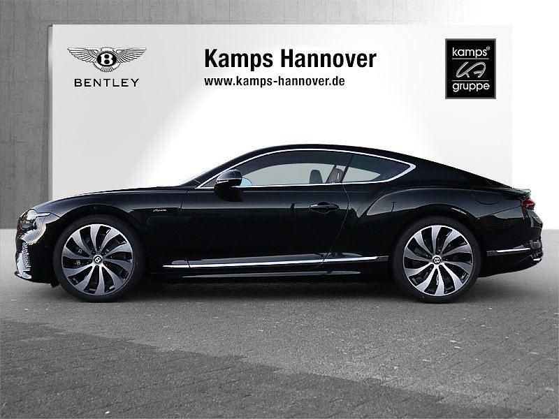 Neu Bentley Continental 680 PS (500 kW) 2025 Grün Coupé