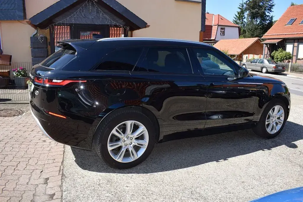 Gebraucht Land Rover Range Rover Velar S 179 PS (131 kW) 2020 Schwarz SUV