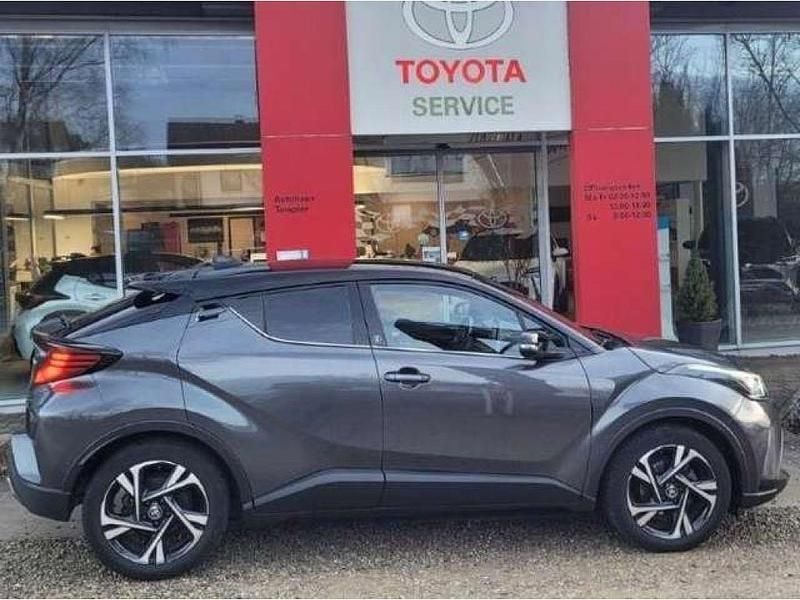 Gebraucht Toyota C-HR Team 184 PS (135 kW) 2022 Grey metallic/black SUV