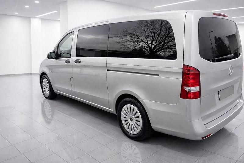 Gebraucht Mercedes Vito Edition 163 PS (119 kW) 2020 Silber Van