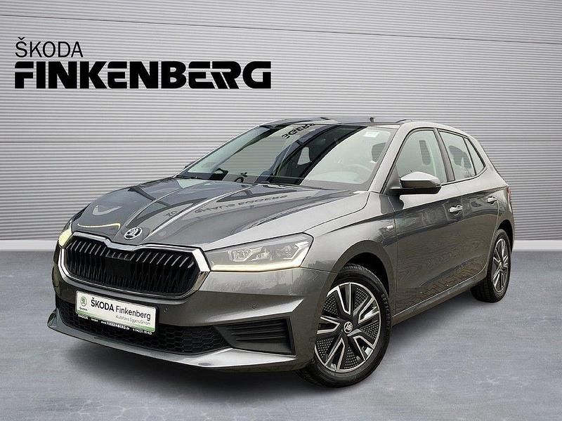 Gebraucht Skoda Fabia Tour 110 PS (80 kW) 2022 Graphitegrau metallic Limousine