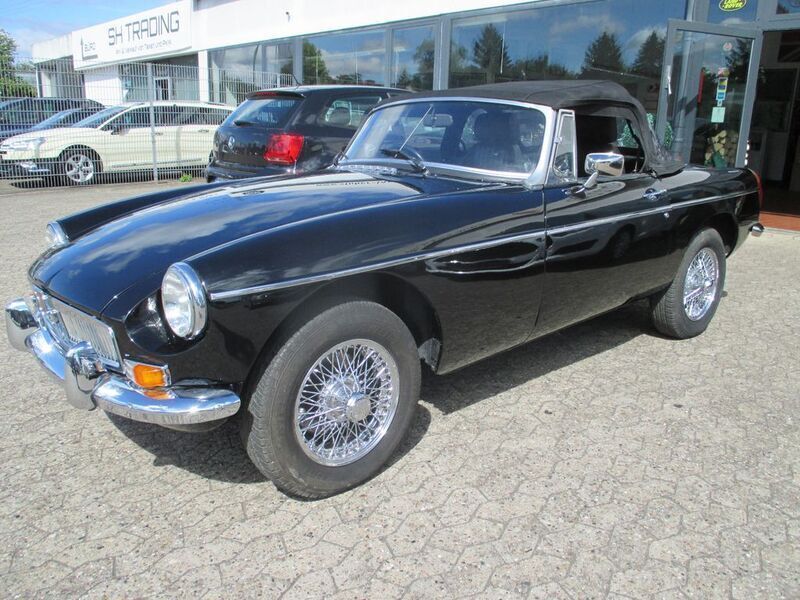 Schwarz Gebraucht 1979 MG B Cabrio | 17.990 € - Bild 1/4