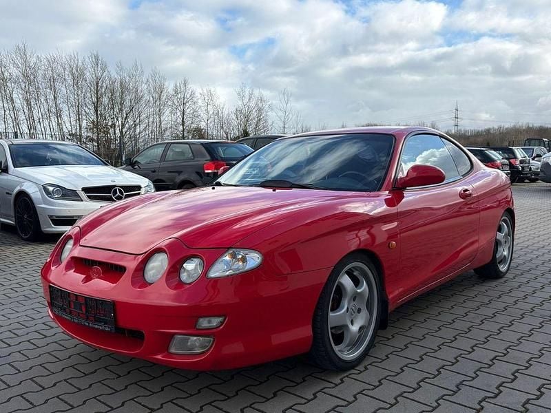 Gebraucht Hyundai Coupé 139 PS (102 kW) 2000 Rot Coupé