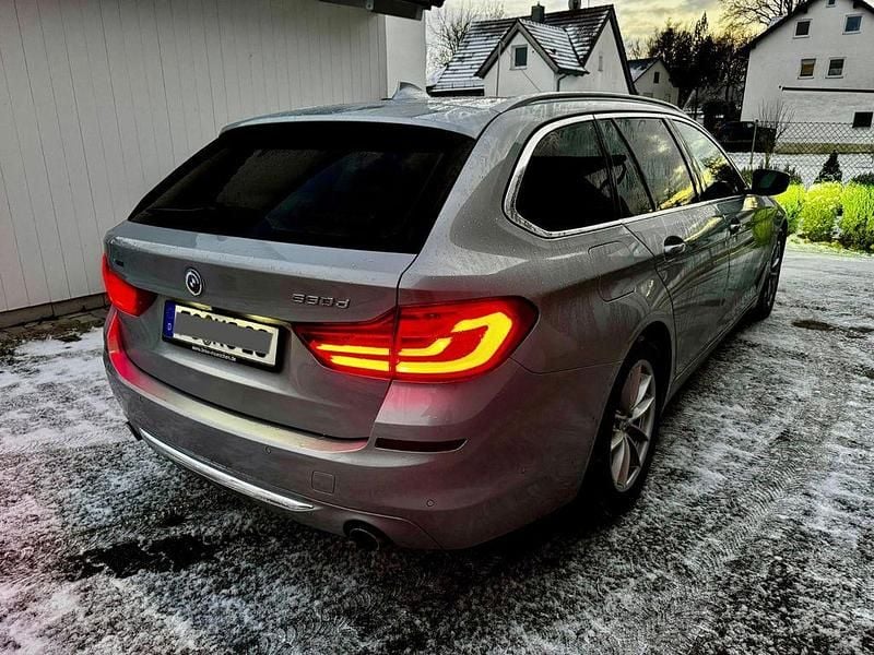 Gebraucht BMW 530 Luxury Line 265 PS (194 kW) 2019 Silber Kombi