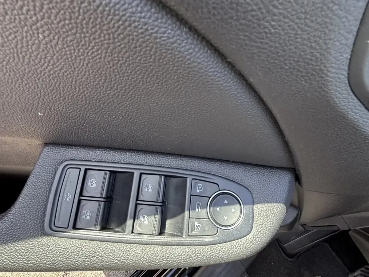 Gebraucht Renault Clio Intens 91 PS (66 kW) 2021 Schwarz Kleinwagen
