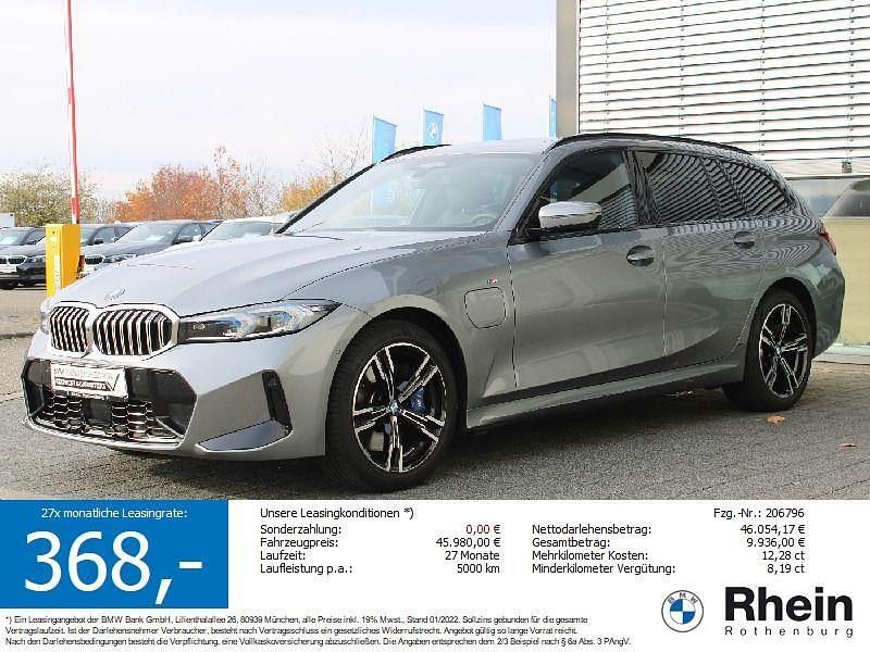 Grau Gebraucht 2024 BMW 330e M Sport Kombi | 45.980 € (Etwas zu teuer) - Bild 1/4