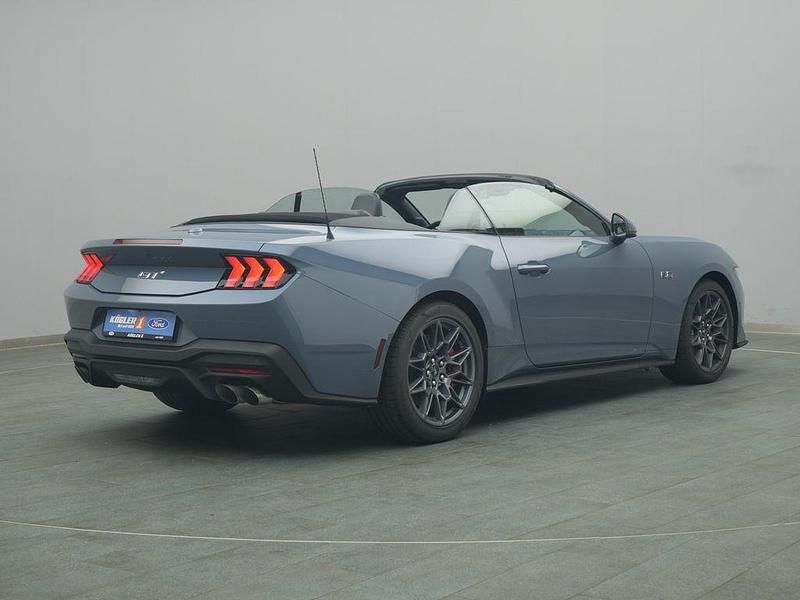 Neu Ford Mustang GT 446 PS (328 kW) 2026 Blau Cabrio