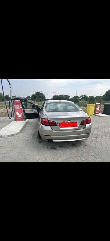 Second-hand BMW 520 184 CP (135 kW) 2010 Berlinǎ