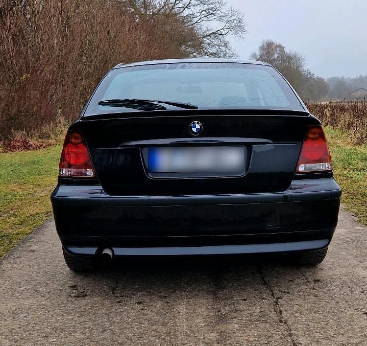 Gebraucht BMW 316 Compact 116 PS (85 kW) 2004 Schwarz Kleinwagen