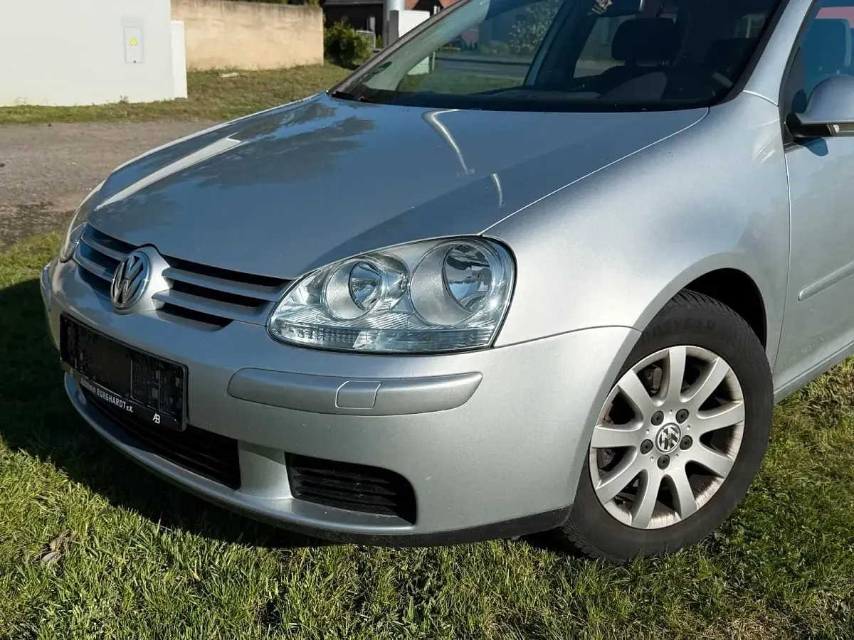 Gebraucht VW Golf IV 75 PS (55 kW) 2005 Silber Limousine