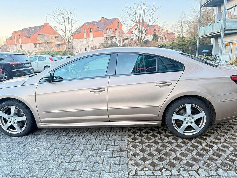 Gebraucht VW CC 190 PS (139 kW) 2016 Beige Limousine