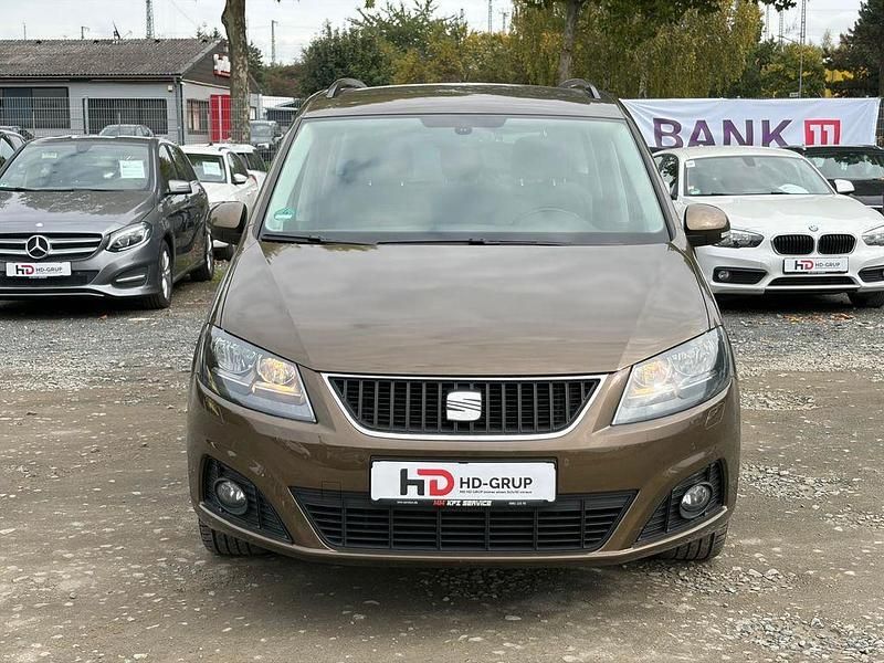 Gebraucht Seat Alhambra Style 140 PS (102 kW) 2013 Braun Van / Kleinbus