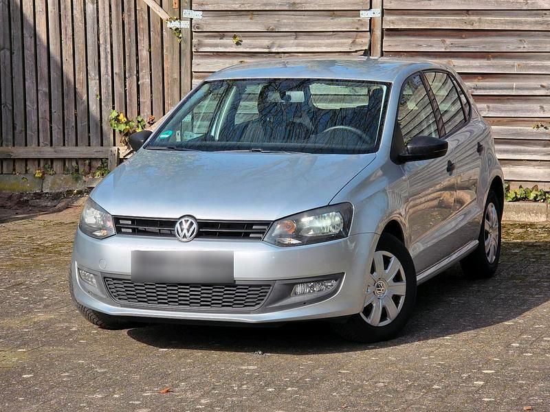 Gebraucht VW Polo Trendline 69 PS (50 kW) 2009 Silber Kleinwagen