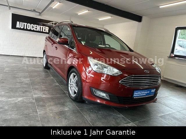 Rot Gebraucht 2016 Ford Grand C-Max Titanium Van / Kleinbus | 7.450 € (Guter Preis) - Bild 1/4