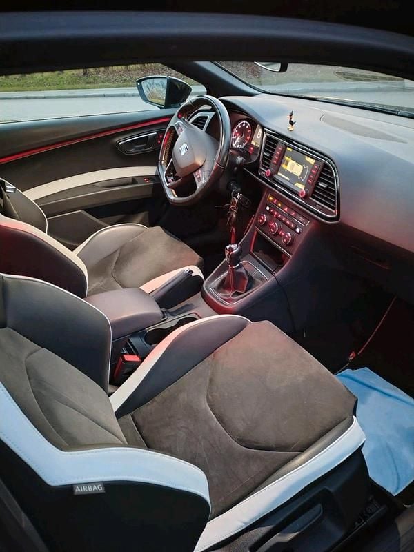 Gebraucht Seat Leon CUPRA 340 PS (250 kW) 2016 Schwarz Kleinwagen