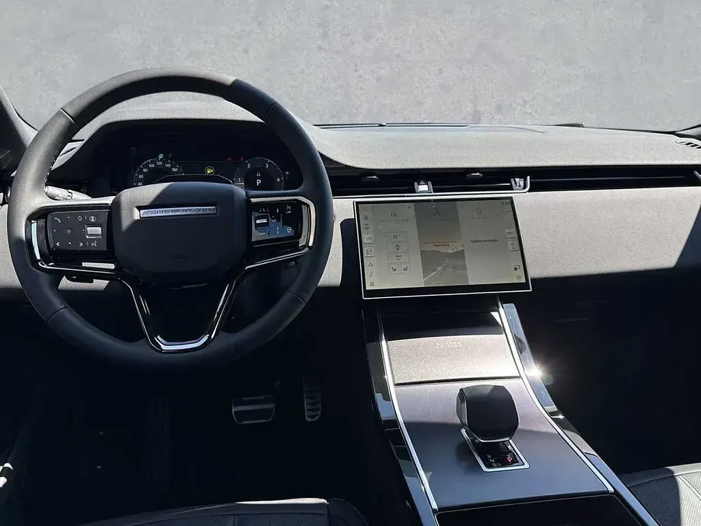 Neu Land Rover Range Rover evoque 204 PS (150 kW) 2026 Grau SUV
