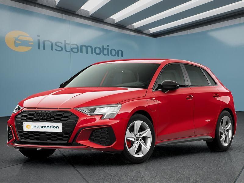 Rot Gebraucht 2022 Audi A3 Sportback e-tron Kleinwagen | 28.399 € (Teuer) - Bild 1/4