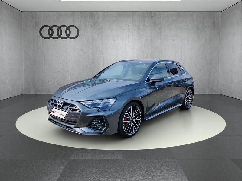 Gebraucht Audi A3 S-Line 150 PS (110 kW) 2025 Daytonagrau perleffekt Kombi