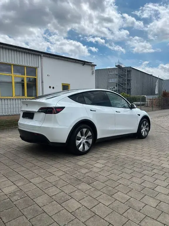Gebraucht Tesla Model Y 378 kW (514 PS) 2022 Weiß SUV