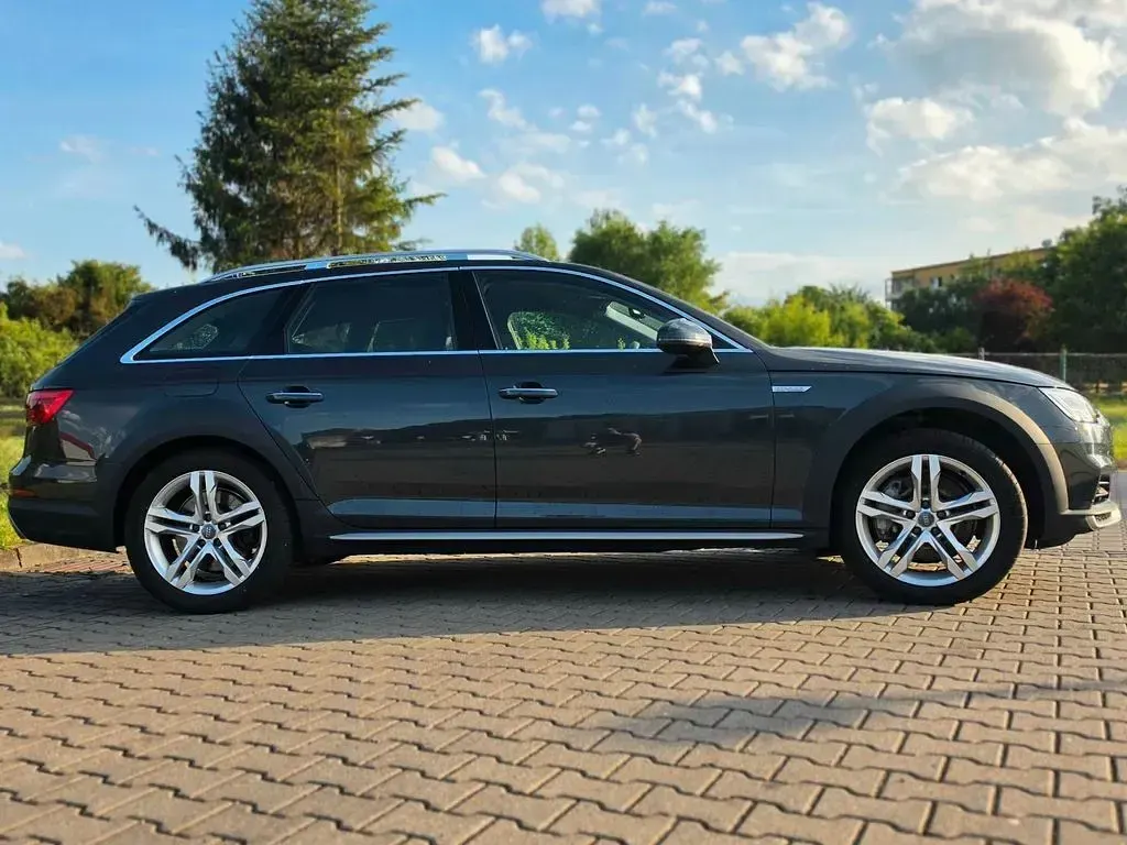 Gebraucht Audi A4 Allroad Ambiente 252 PS (185 kW) 2017 Schwarz Kombi