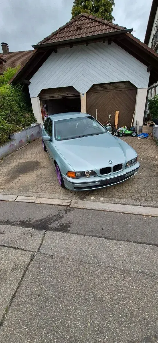 Gebraucht BMW 520 150 PS (110 kW) 1997 Grün Limousine