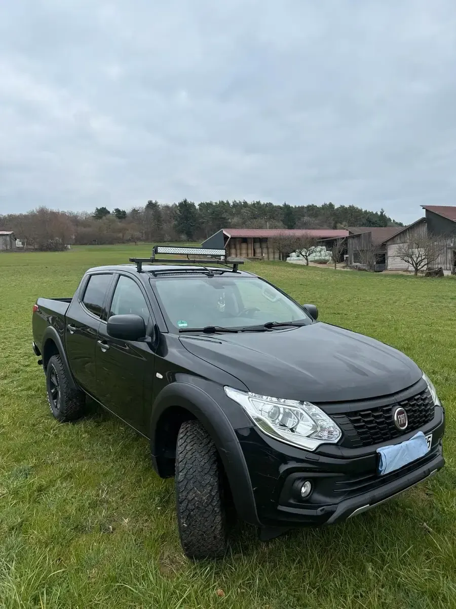 Gebraucht Fiat Fullback 181 PS (133 kW) 2018 Schwarz Pickup