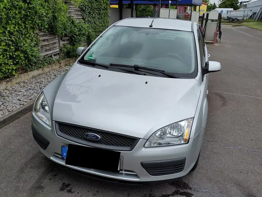 Gebraucht Ford Focus Fun X 109 PS (80 kW) 2007 Grau Limousine