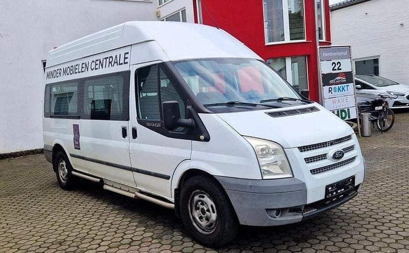 Weiß Gebraucht 2013 Ford Transit Trend Kombi | 5.490 € (Guter Preis) - Bild 1/4