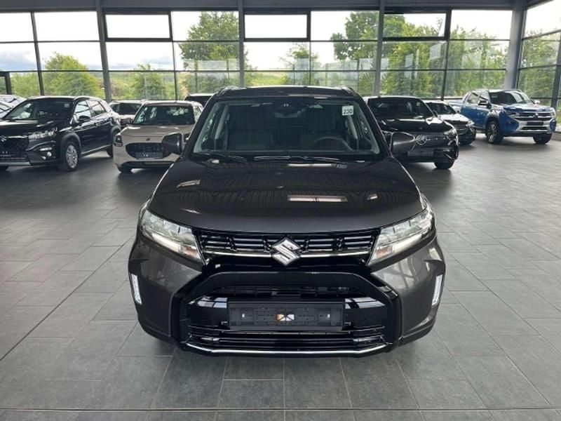 Usata Suzuki Vitara Comfort 110 CV (80 kW) 2025 Grigio SUV