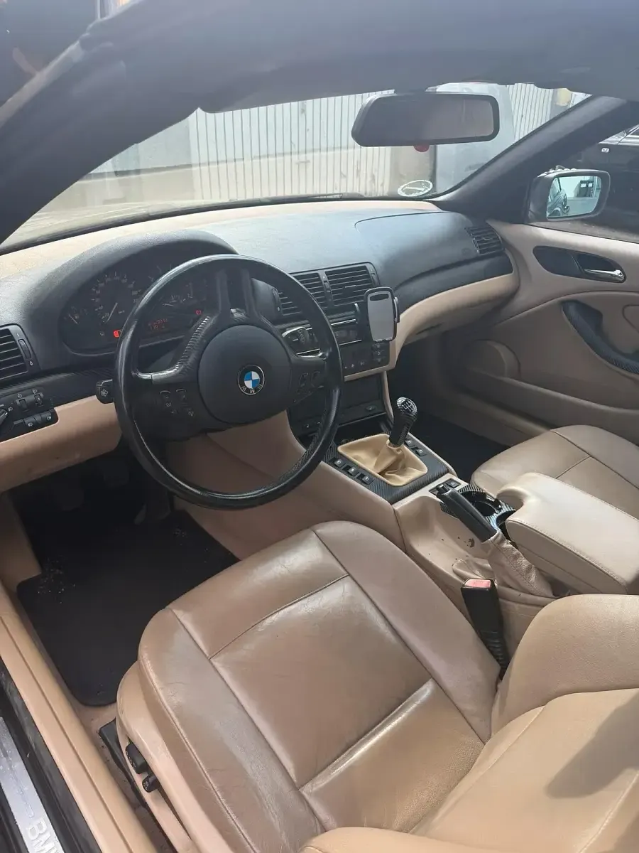 Gebraucht BMW 318 143 PS (105 kW) 2002 Schwarz Cabrio