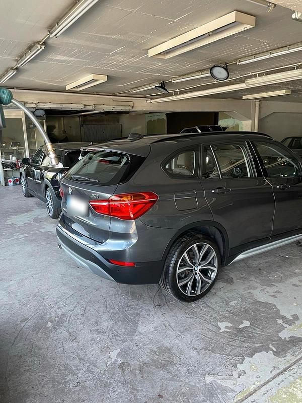 Gebraucht BMW X1 xLine 150 PS (110 kW) 2016 Grau SUV