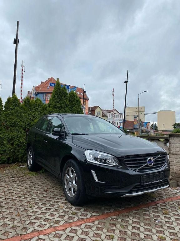 Schwarz Gebraucht 2016 Volvo XC60 Kinetic SUV | 13.700 € (Guter Preis) - Bild 1/4