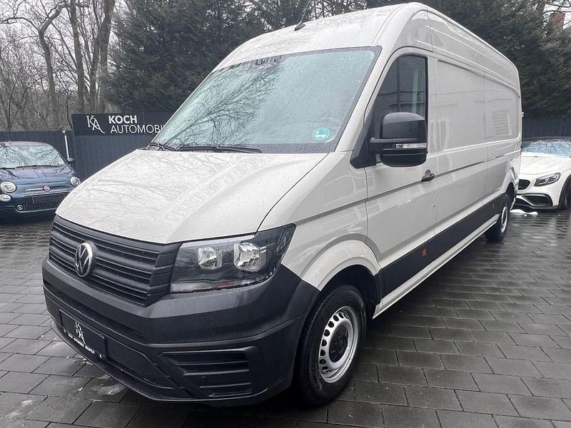Gebraucht VW Crafter 177 PS (130 kW) 2025 Grau Van